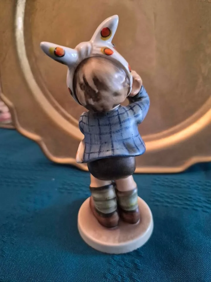 Hummel Figurine - Best Offer image indicator(3)