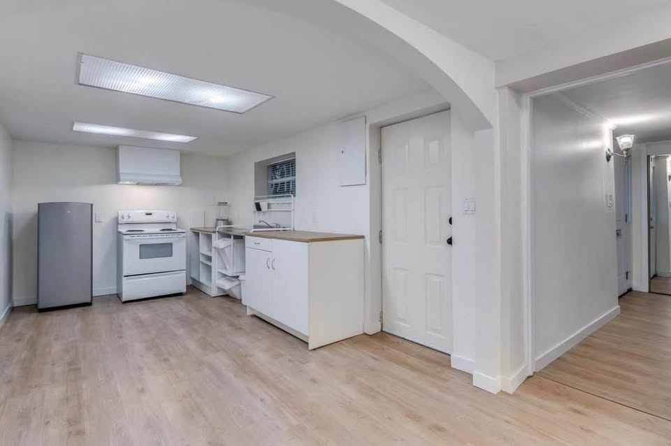 1 Bed 1 Bath - House - photo 2