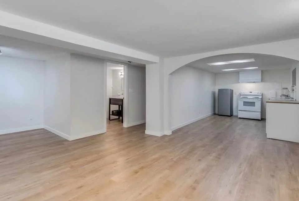 1 Bed 1 Bath - House image indicator(4)