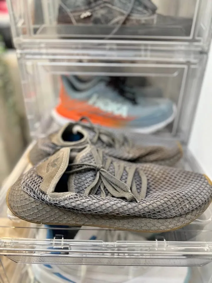 Adidas Deerupt Shoes size 10