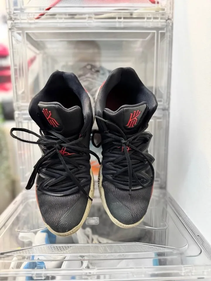 Nike Kyrie 5 Shoes Size 10 image indicator(4)