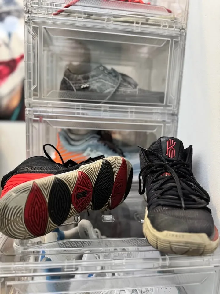 Nike Kyrie 5 Shoes Size 10 image indicator(5)