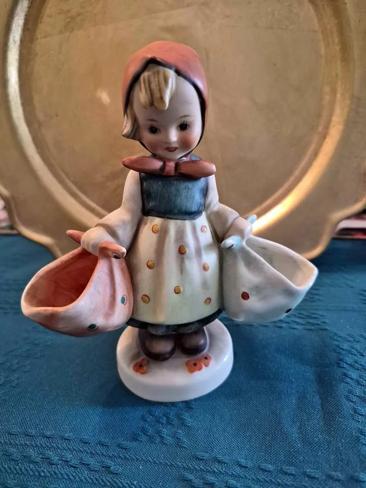 Hummel figurine - best offer