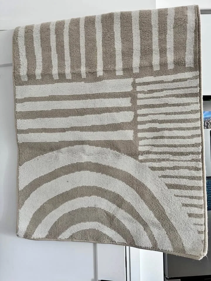 Runner Rug 58 x 31.5 inches