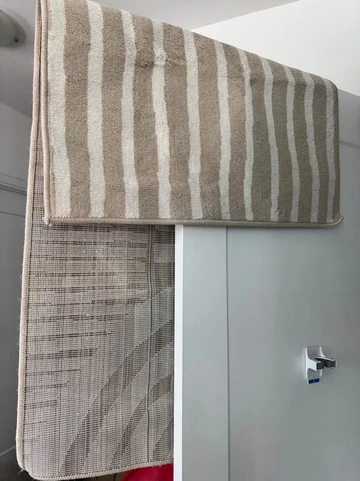 Runner Rug 58 x 31.5 inches image indicator(3)