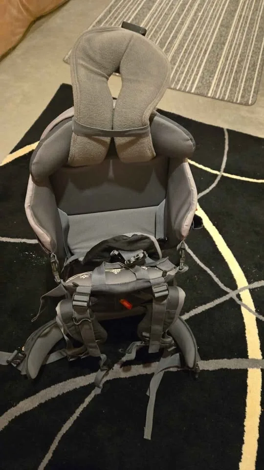 Phil & Teds Hiking Baby carrier image indicator(3)