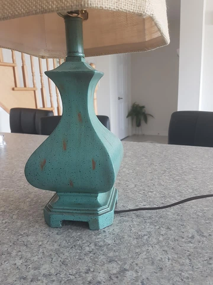Table Lamp in excellent condition - photo 2