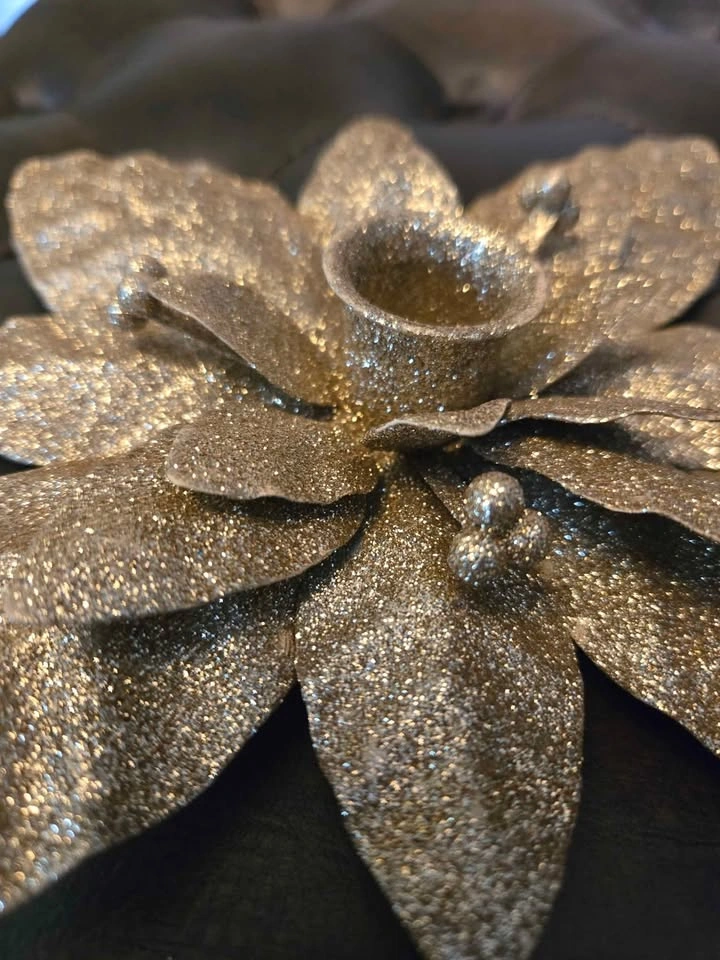 New - Gold Poinsettia Tapered Candle Holder Set of 2 - photo 3