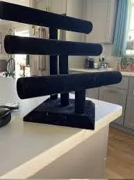 Selling various items winter cleaning image indicator(2)