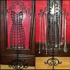 Selling various items winter cleaning image indicator(3)