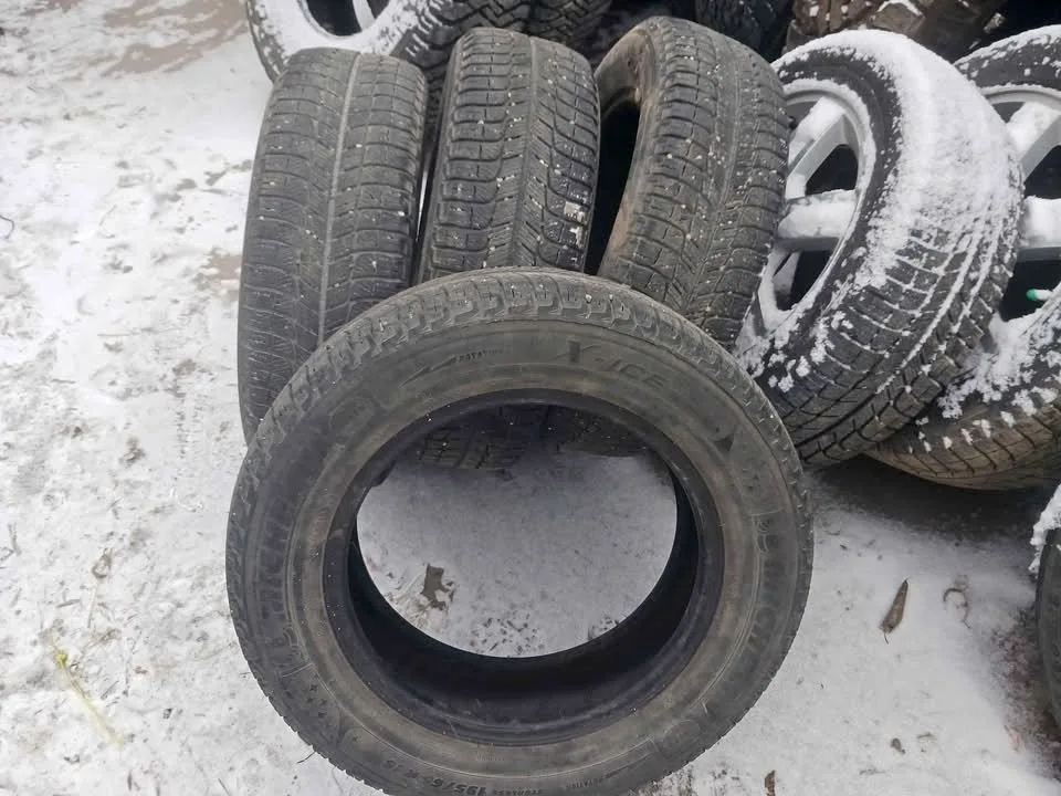 195 65 r15 SET of 4 MICHELIN LATITUDE X-ICE WINTER CAR TIRES