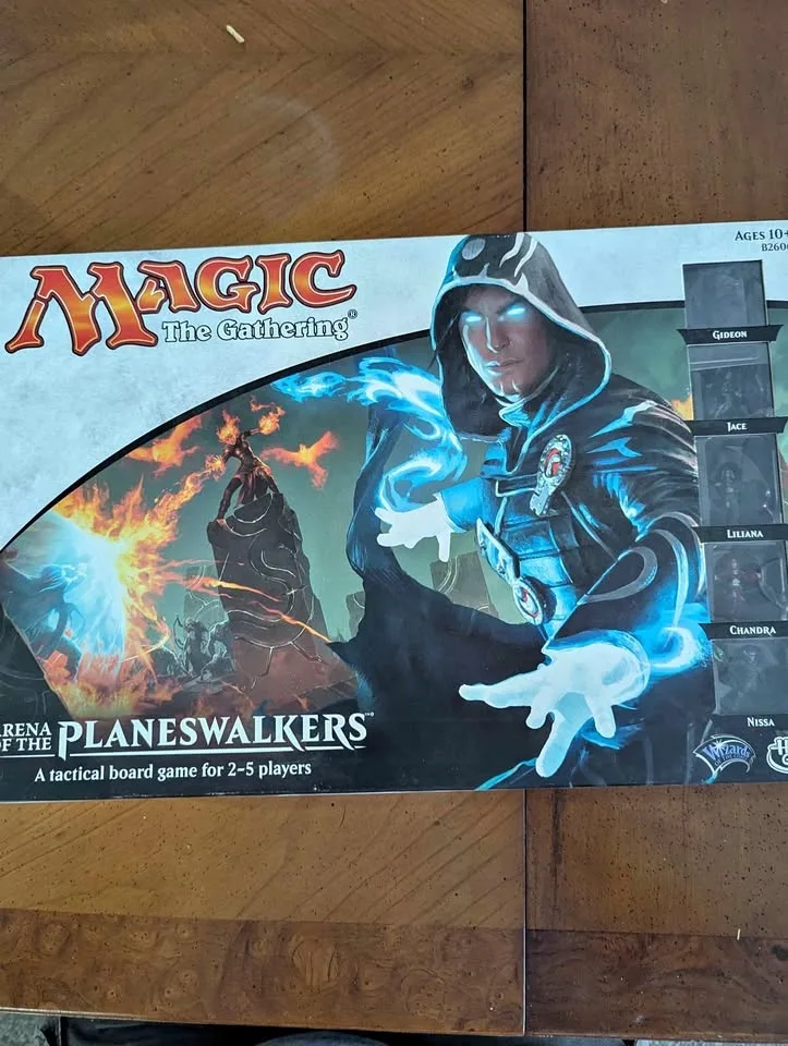 Magic the Gathering Arena of the Planes Walker board game