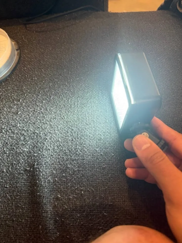 Energizer enl-25k 72 Bulb LED Video Light image indicator(3)