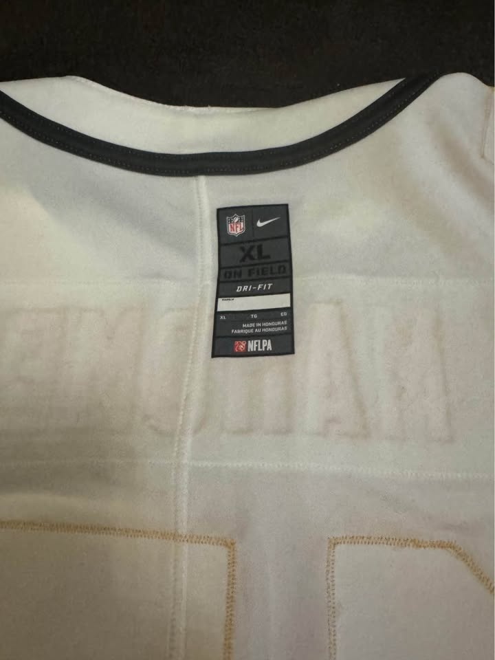 Mahomes #15 Kansas City Chiefs White Nike Limited Jersey – XL - photo 3