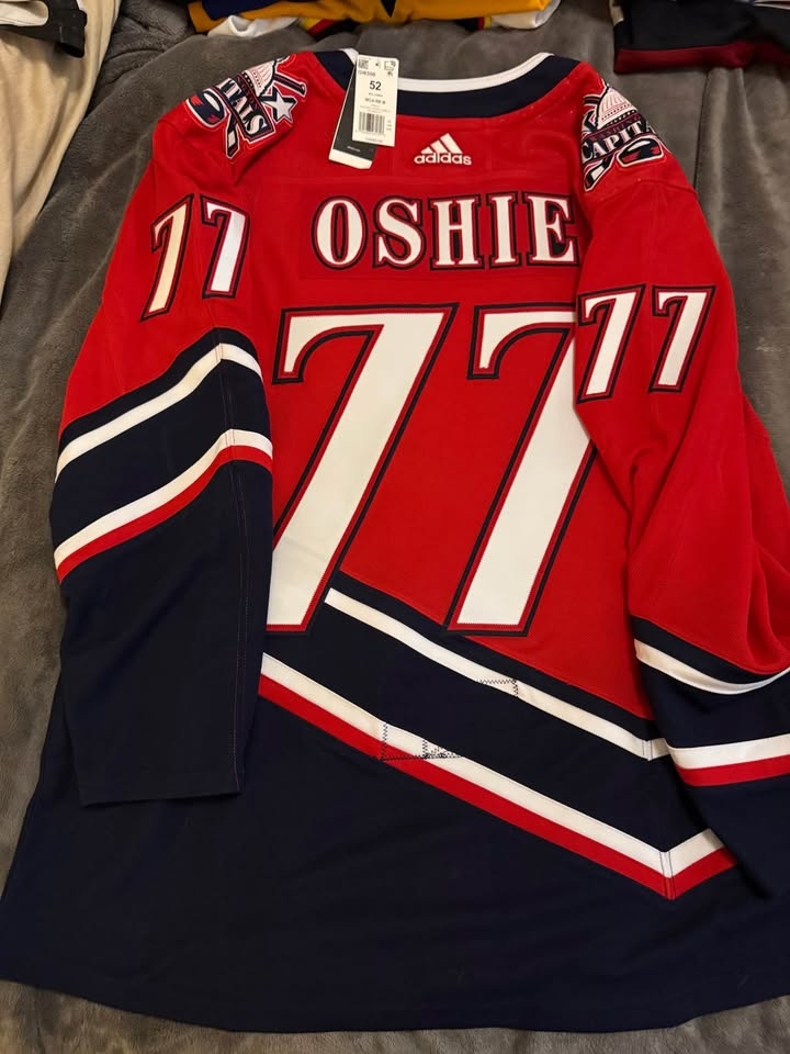 Washington Capitals OSHIE #77 Jersey - Size 52 - BNWT - photo 2