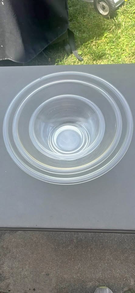 Vintage PYREX Nesting Mixing Bowls, Clear, 322, 325, 326