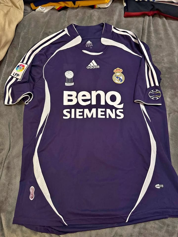 Real Madrid 2006/07 Raúl #7 Purple Away Jersey - XL