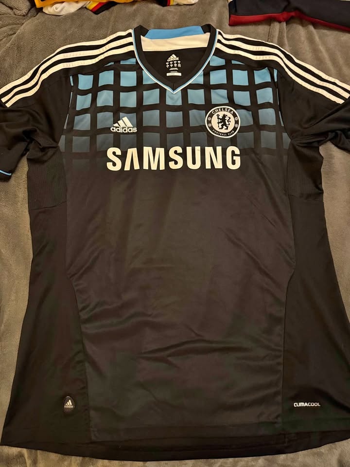 Chelsea FC 2010/11 Third Jersey – Black/Blue (Adidas XL)