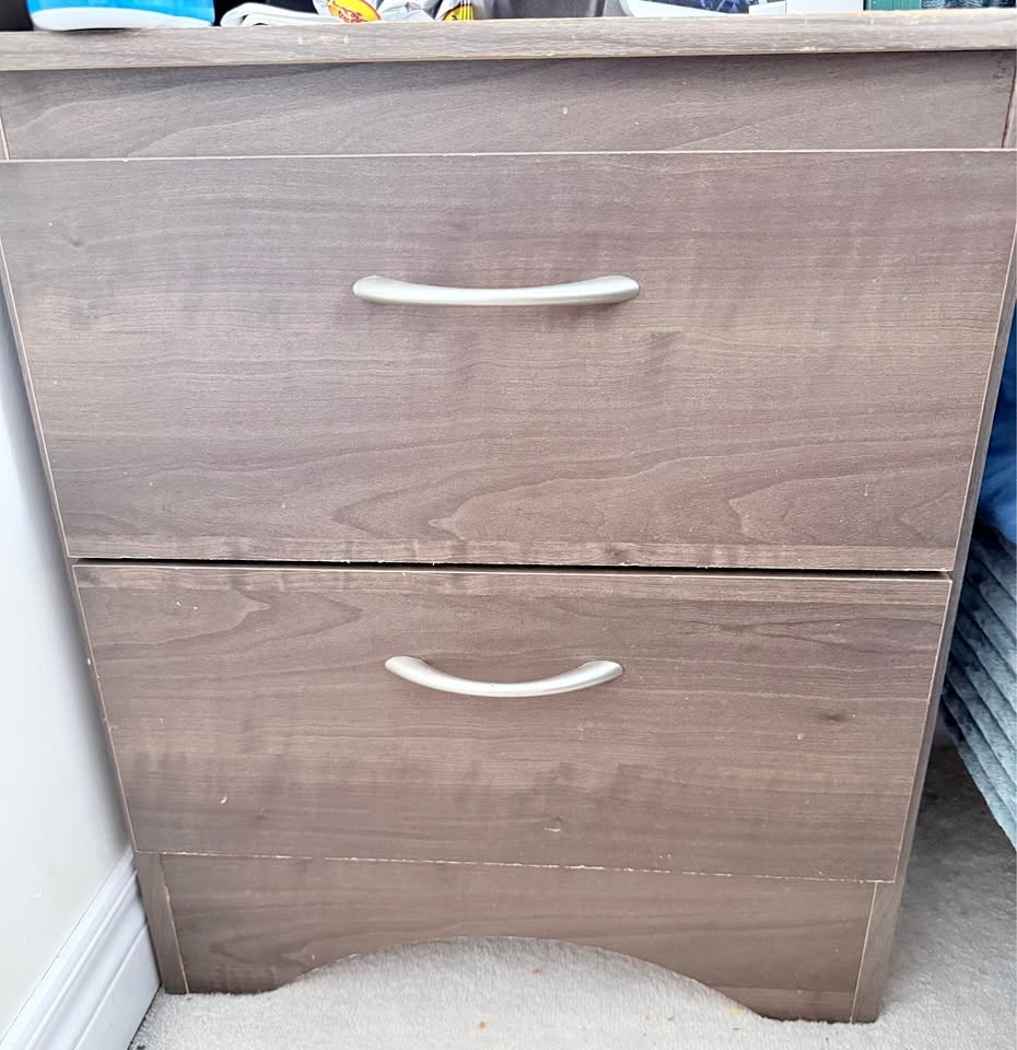 Bedside Table / Nightstand