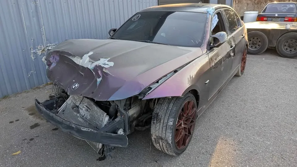 Partout: 2009 BMW 335I Manual image indicator(2)