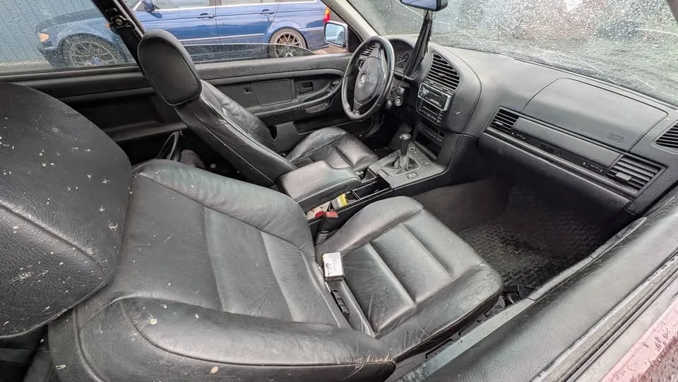 1998 BMW 3 Series image indicator(4)