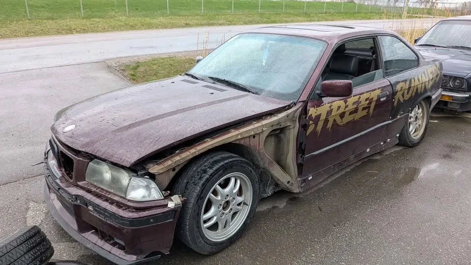 1998 BMW 3 Series image indicator(8)