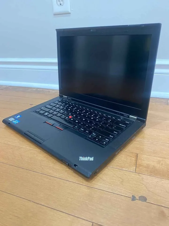 Core i7 Lenovo Thinkpad Laptop image indicator(3)