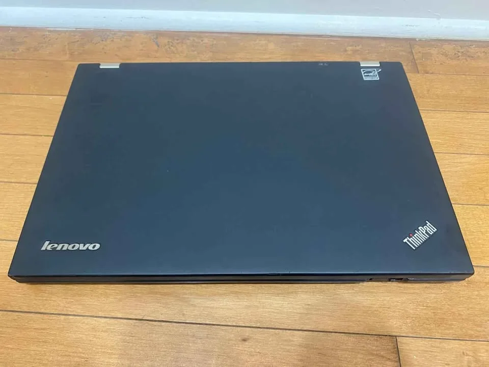 Core i7 Lenovo Thinkpad Laptop image indicator(4)