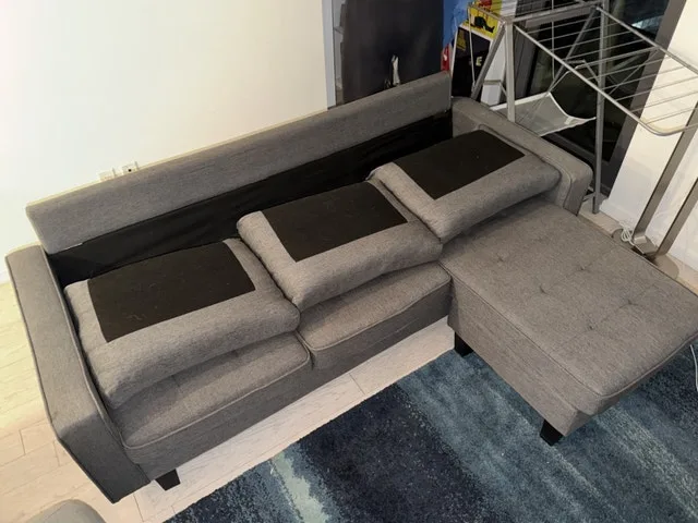 Sectional Sofa with Removable Chaise/Ottoman - Downtown Toronto image indicator(5)