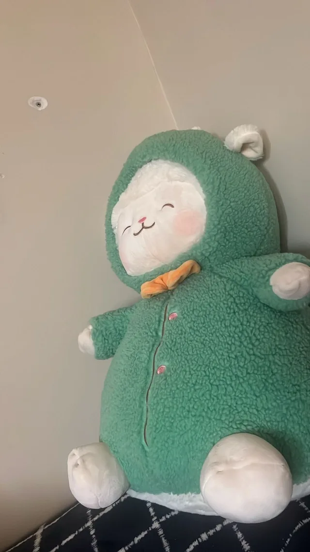 Plush Sheep in brand new condition