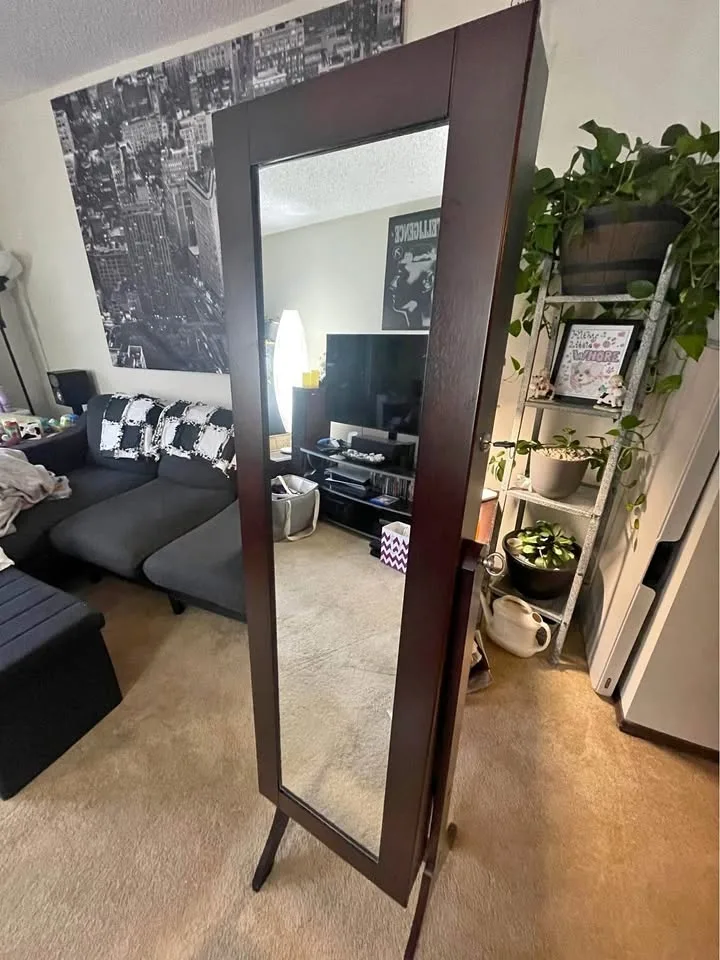 Multiple items all prices in the description