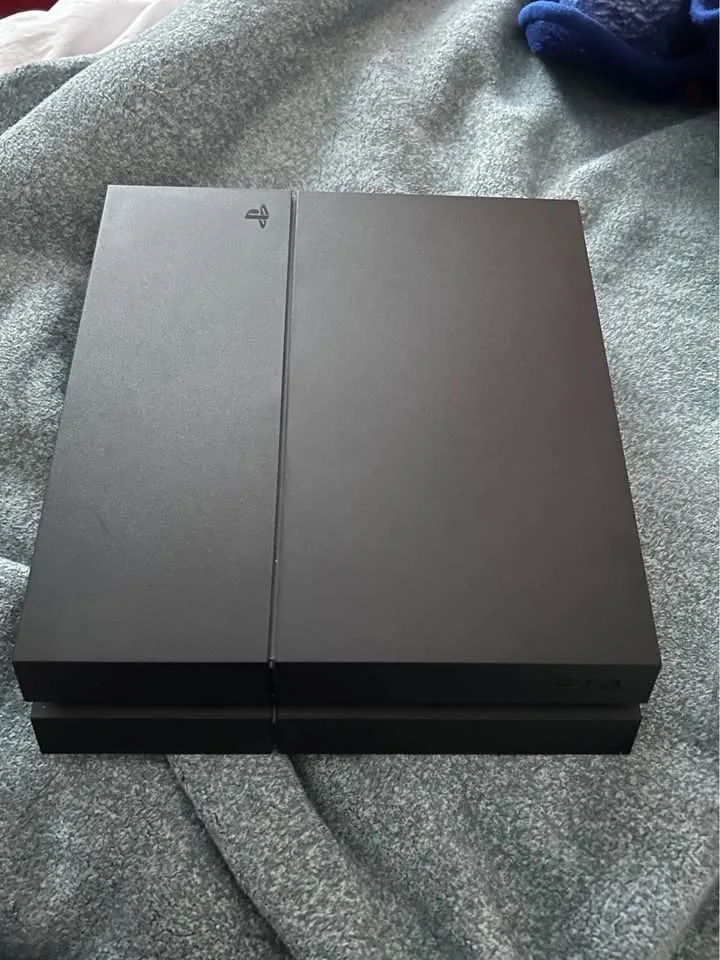 PlayStation 4 Slim image indicator(5)