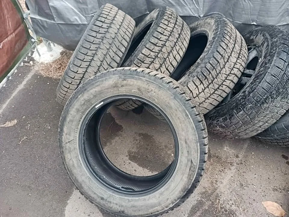 235 60 r17 SET of 4 BRIDGESTONE BLIZZAK WS90 WINTER TIRES