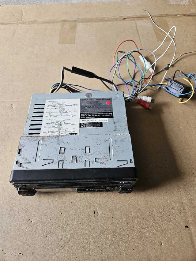 Craig Car Stereo image indicator(3)