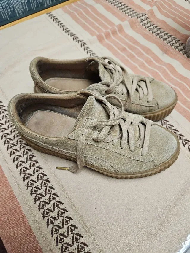 Puma Running Shoes Size 8 image indicator(5)