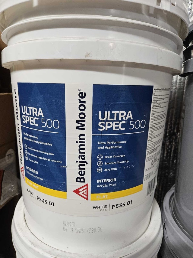 5 Gallon White Paint Buckets - photo 2