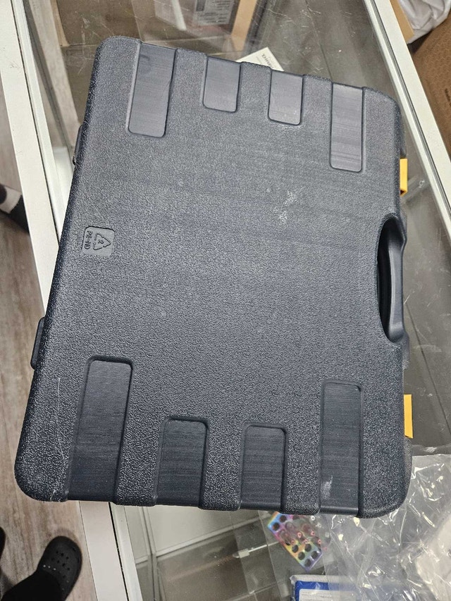Mastercraft Air Powered Finished Nailer/Brad Nailer/Stapler. - photo 4