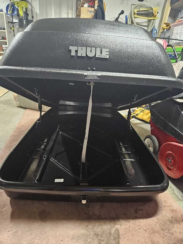 Thule Excursion Cargo Box image indicator(7)