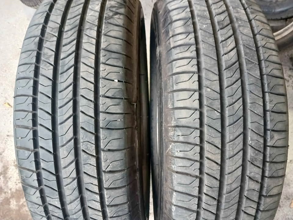 225 65 r17 TWO MICHELIN ENERGY SAVER A/S ALL SEASON TIRES