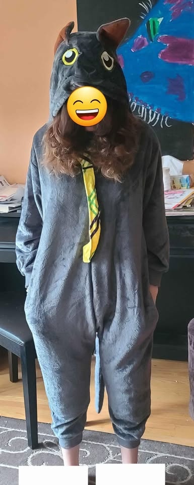 Sir Meows a lot plush backpack onsie - photo 2