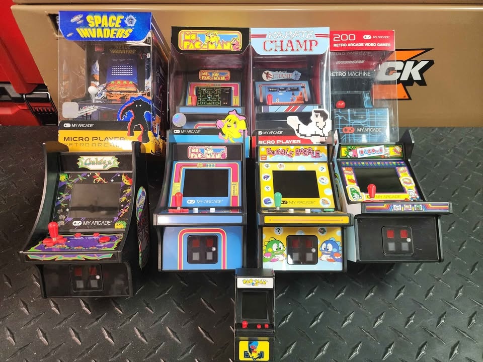 Mini arcade machine - photo 2