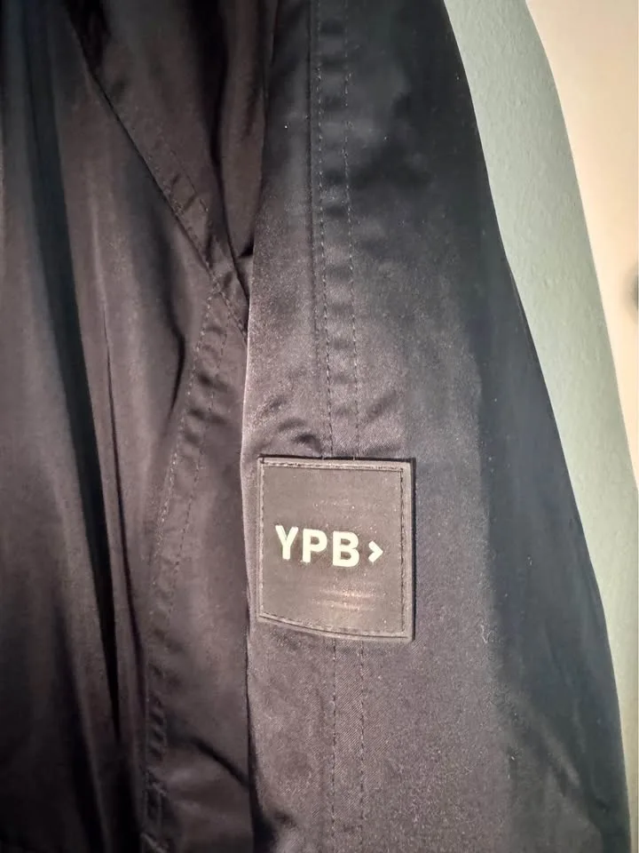 YPB Winter Parka - Women Size Small image indicator(2)
