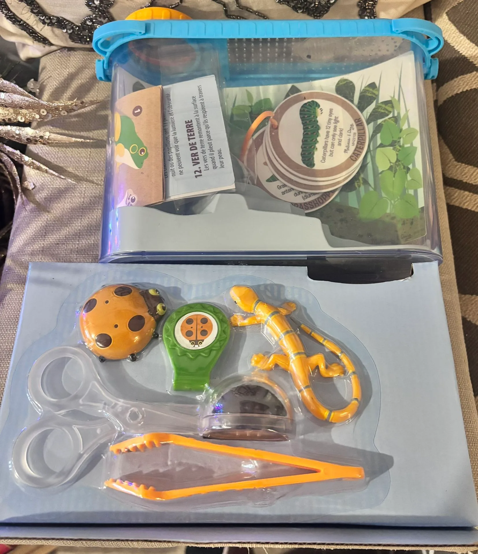 Melissa & Doug Terrarium Observations Play Set image indicator(5)