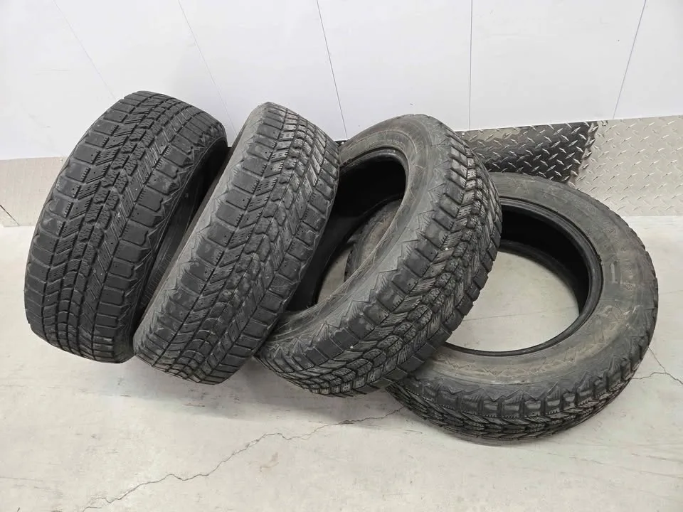 Firestone Winter Tires- 205/60R16 image indicator(6)