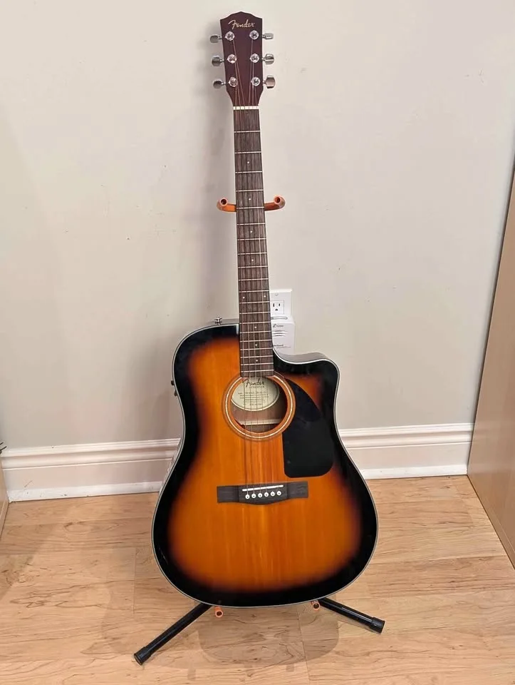 Fender CD-60E Acoustic Electric Guitar w/ Hard Case