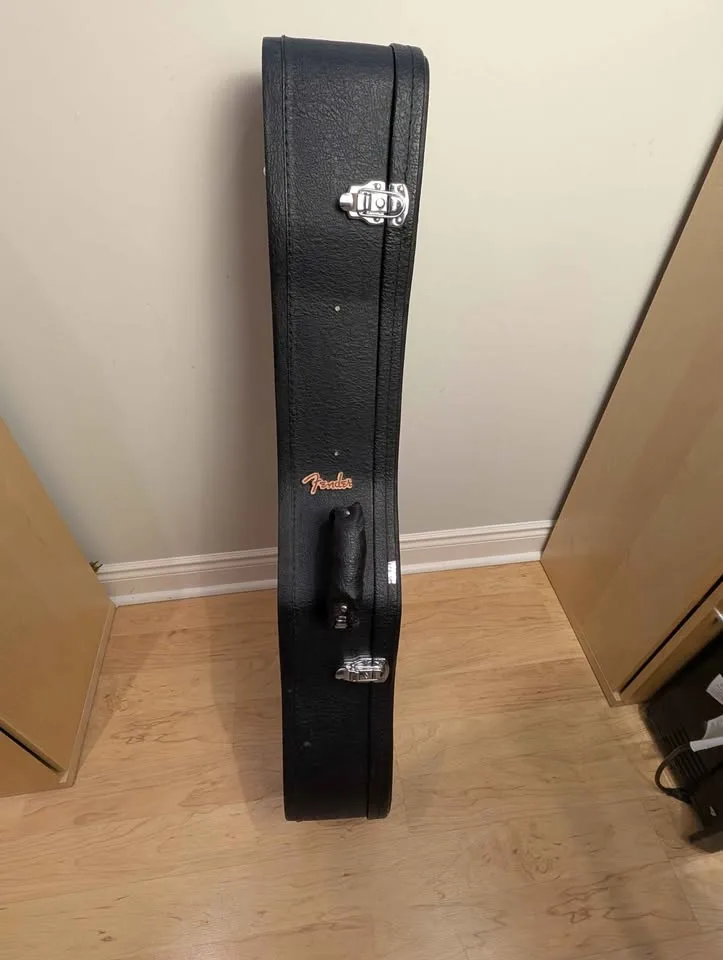 Fender CD-60E Acoustic Electric Guitar w/ Hard Case image indicator(4)