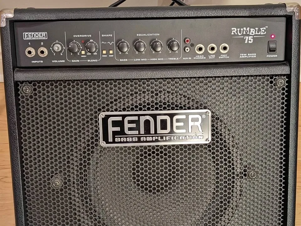 Fender Rumble 75 Bass Amp