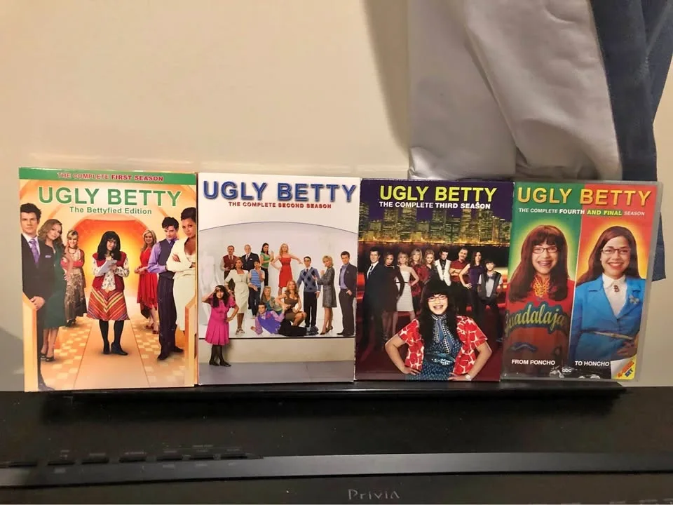 Ugly Betty COMPLETE SERIES on DVD #Cleanout