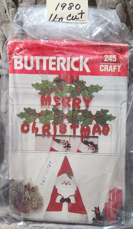 Vintage Christmas Craft Pattern Lot - Simplicity & Butterick - photo 2