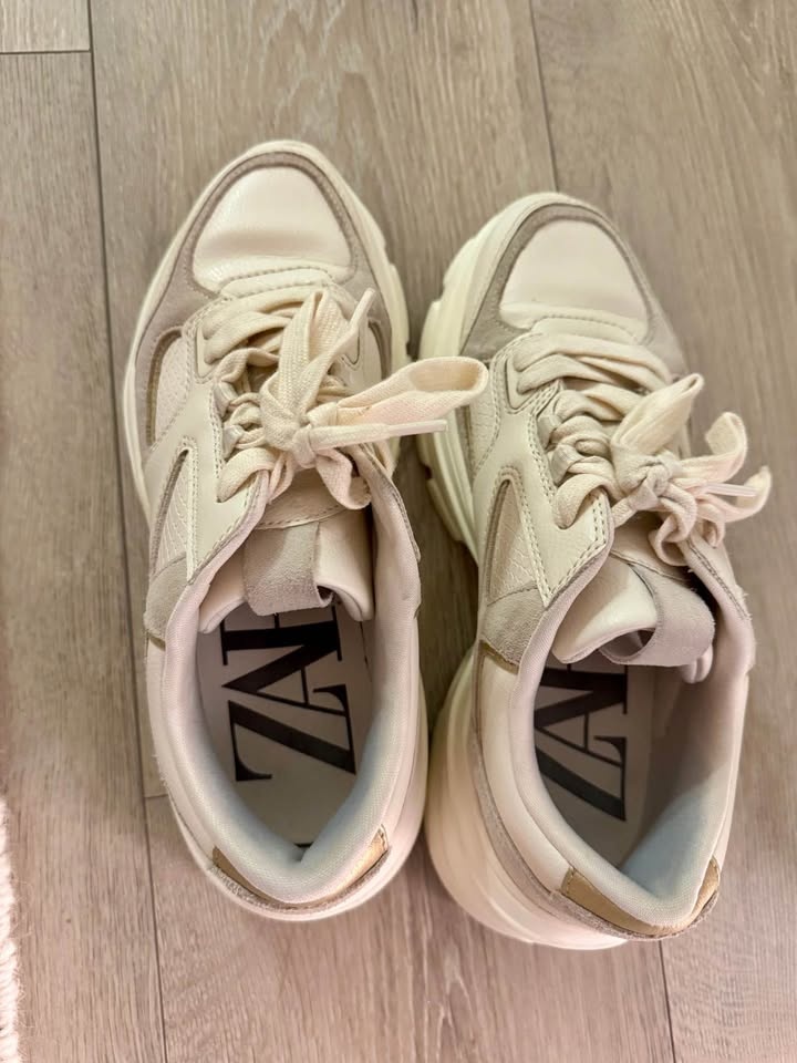 Shoes for $10 - photo 3